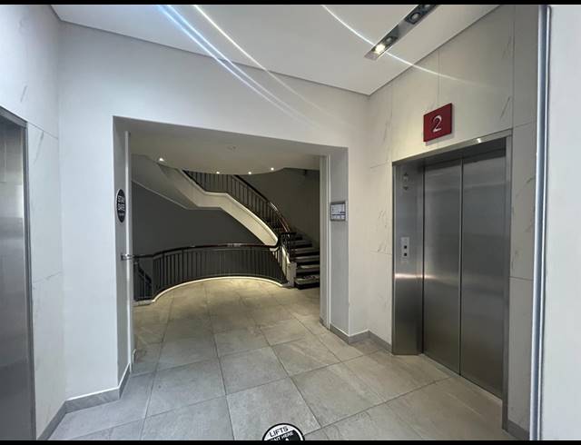 171M² BUILDING TO LET IN CAPE TOWN CITY CENTRE